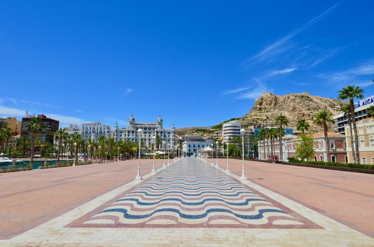 Rooftop Apartment With Three Terraces Alicante Exterior photo